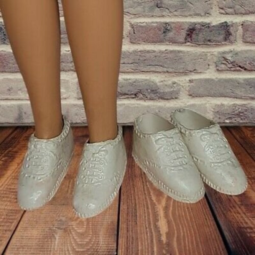 2 pairs Vtg 1980s Skipper Mattel Barbie or Clone Sneakers / Tennis Shoes White